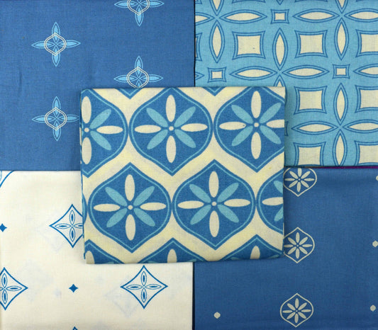 Blue and white fat Quarter Bundle, Delft blues, quilting fabric The Quilt Sanctuary